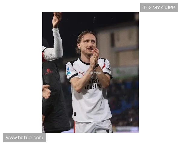 莫德里奇41岁依旧飞奔 拉比奥特惊叹体力超凡